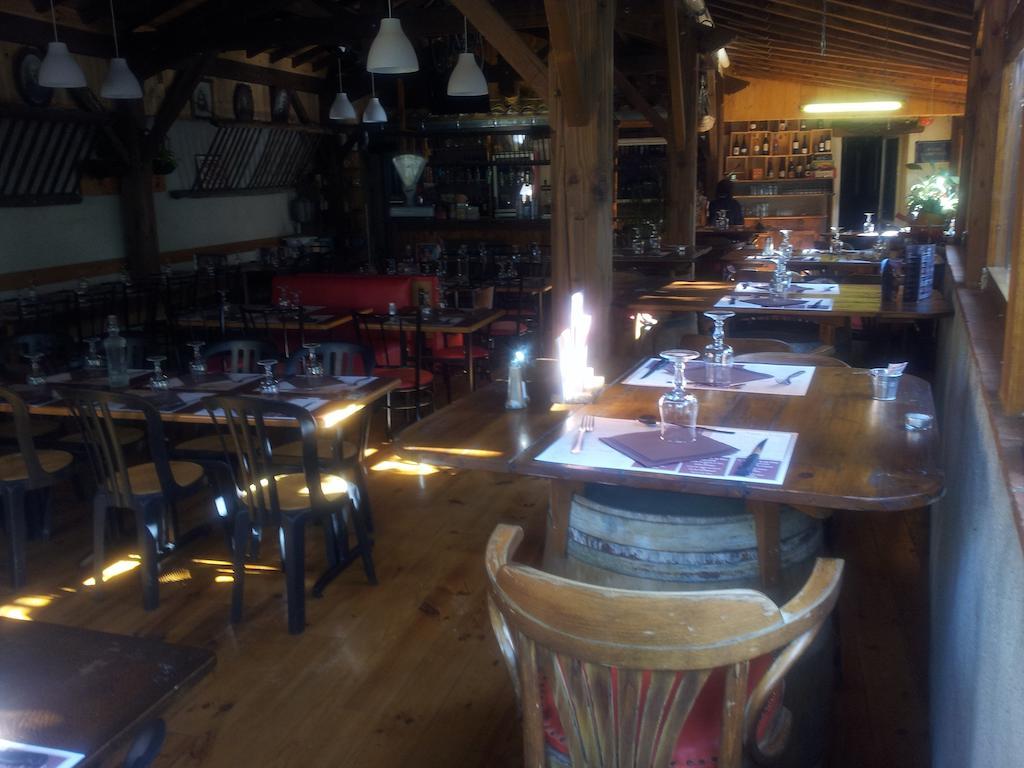 Hotel Restaurant Chez Pito Busque Bagian luar foto
