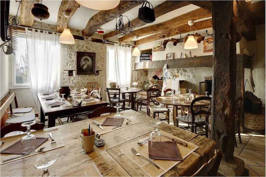 Hotel Restaurant Chez Pito Busque Bagian luar foto